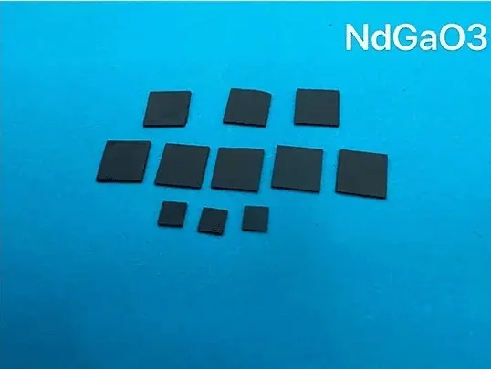 ركيزة NdGaO3