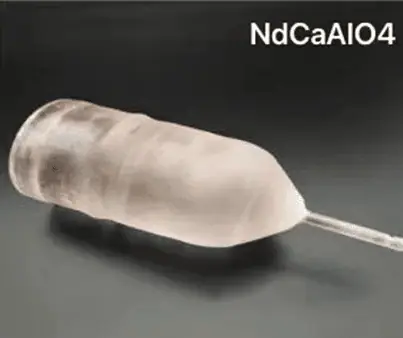 NdCaAlO4 기판