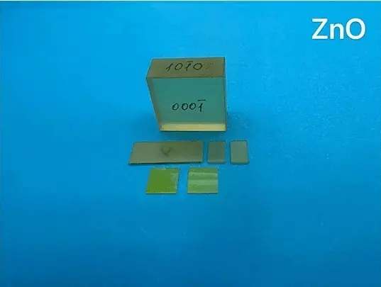 Substrato de ZnO