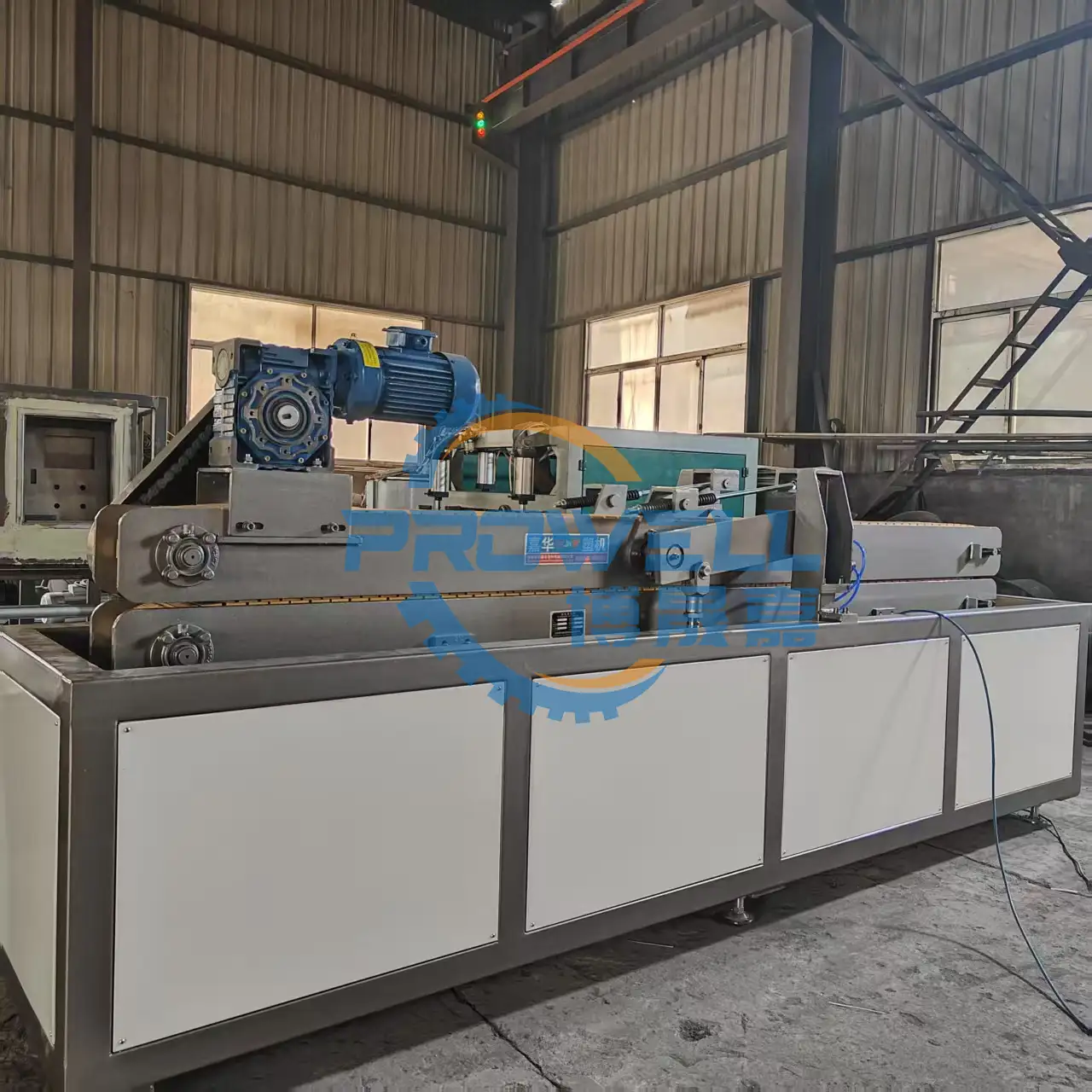 Máquina de tracción de alto rendimiento para línea de pultrusión de barras GFRP / varillas de anclaje FRP