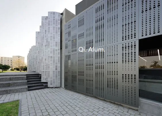 Aluminium-Lochbleche für Vorhangfassaden und Vollblech-Fassadenpaneel — 6
