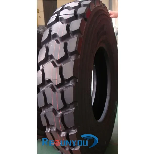 RDM991 truck and bus radial tyre view 2