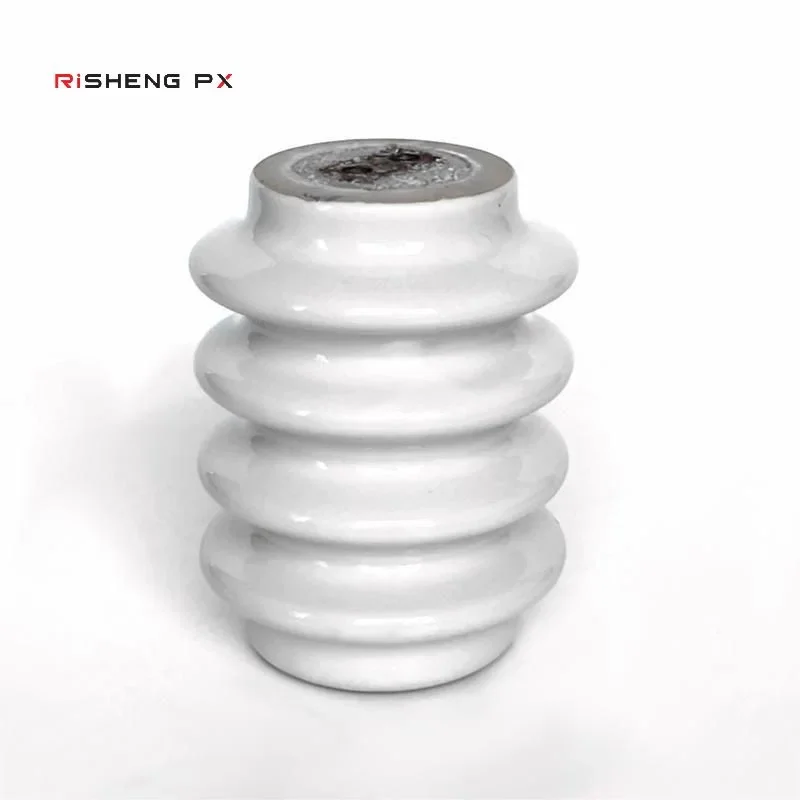 Stütz-Durchführungsisolator IO-10/4 UKhL3