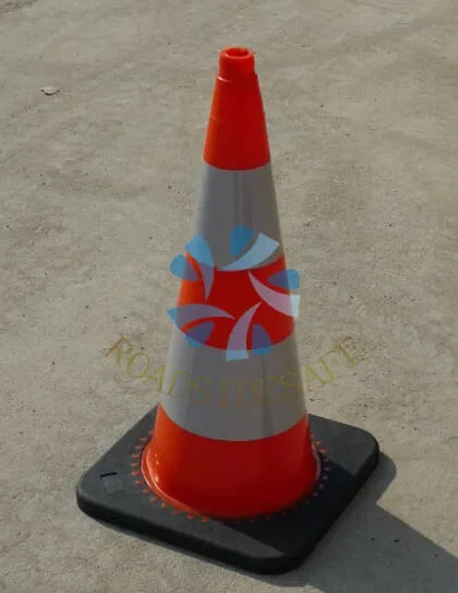 Конус из ПВХ TC406 европейского типа, чёрное основание, 75cm