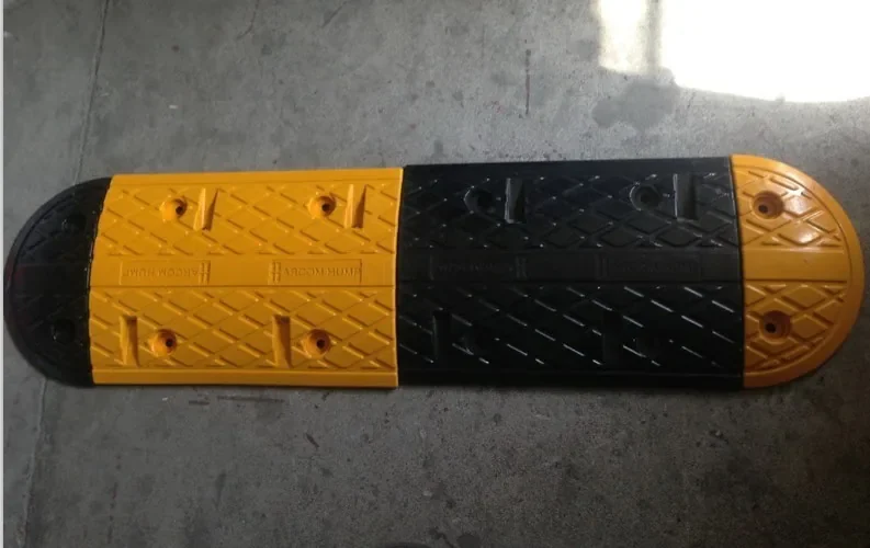 Rubber Speed Hump SH202 | Modular Road Safety Barrier, AS/NZS Compliant
