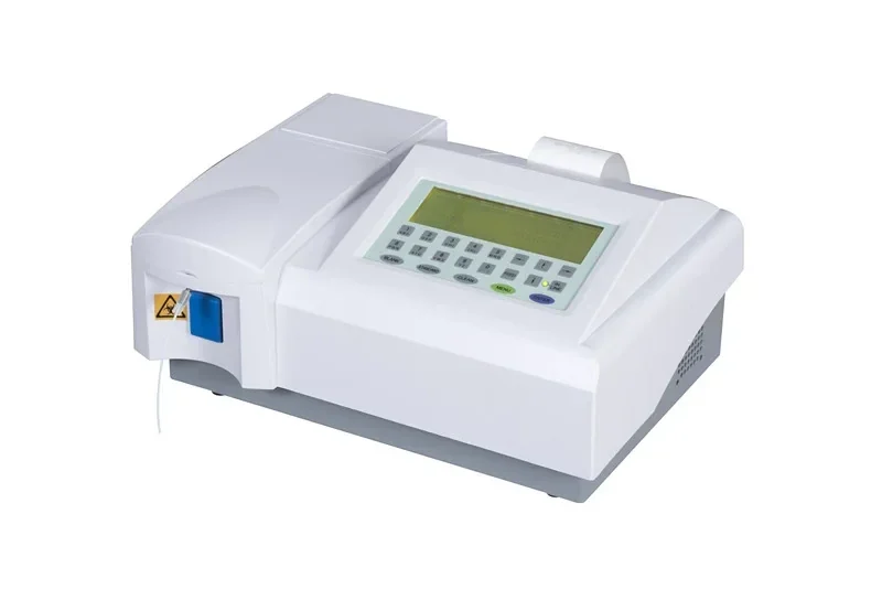Semi-auto chemistry analyzer from Ronseda