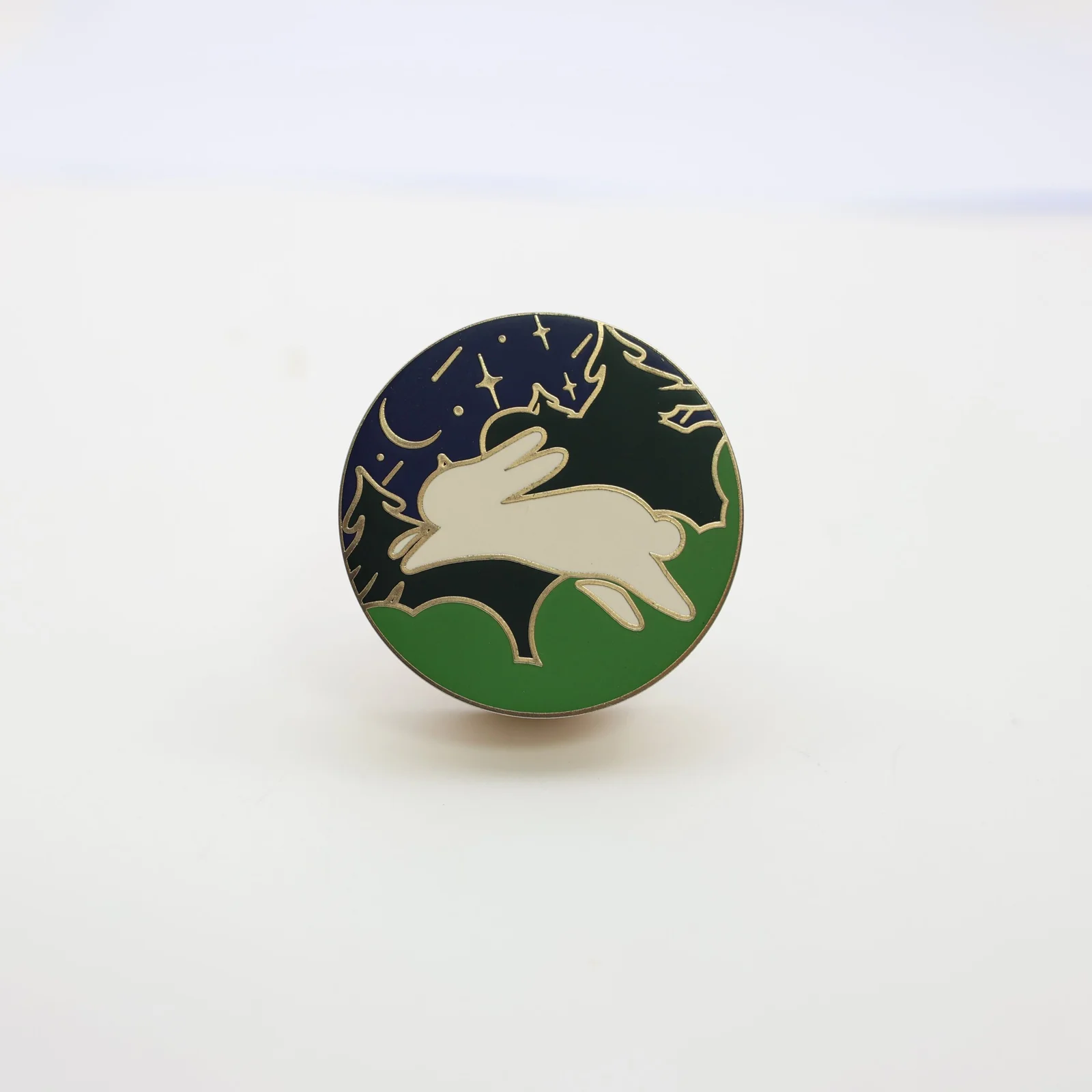 Matte gold animal pattern car diffuser with colour enamel