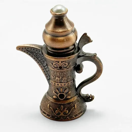Custom Arabic perfume oil bottle in glass and metal