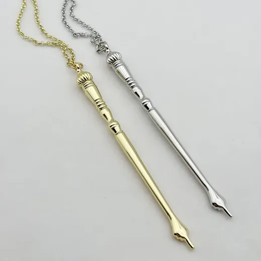 Gold plated crown and pumpkin Yad Torah pointer