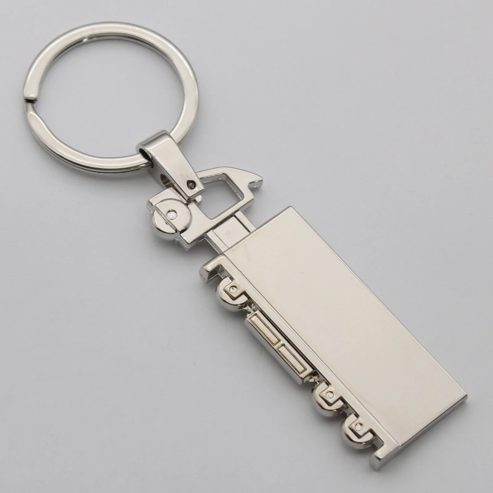 Lorry keyring shown from the side