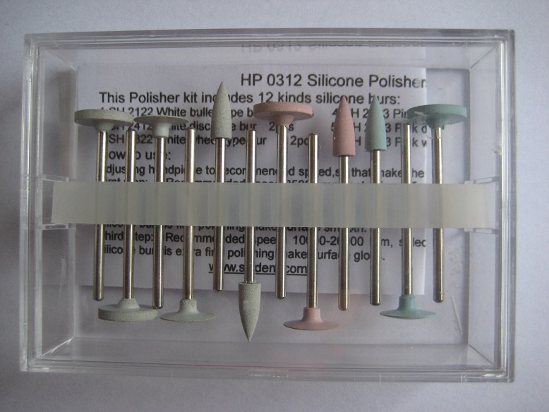 Silicone Polishers for Porcelain preparation