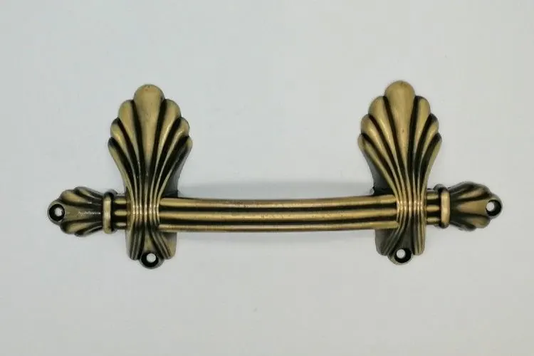 Antique Brass Color Shell Design Metal Coffin Handle High Quality Accessories ZH020 view 1