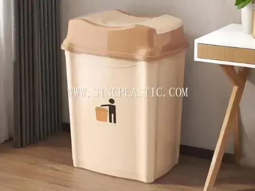 Trash Bins with Lids