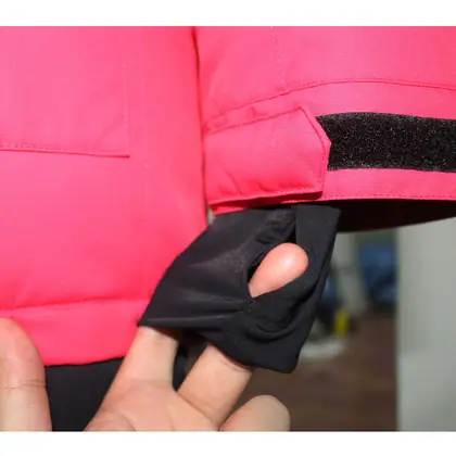 Rosa Unisex-Skijacke mit angesetzter Kapuze, Ansicht 6