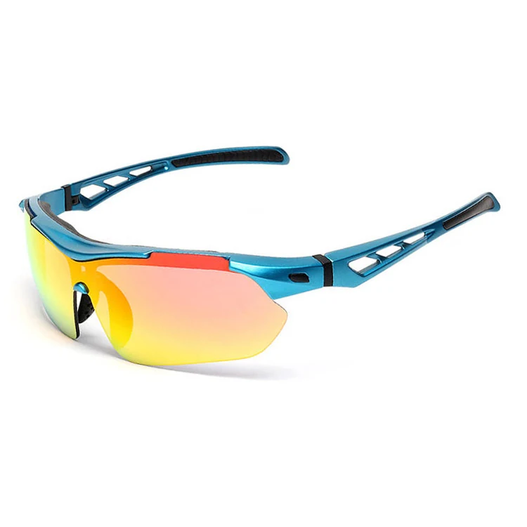 CL-J069 cycling sunglasses with clear polarized lens and black TR90 frame