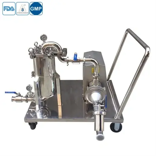 Bag filter housing skid with a centrifugal pump for mobile liquid filtration